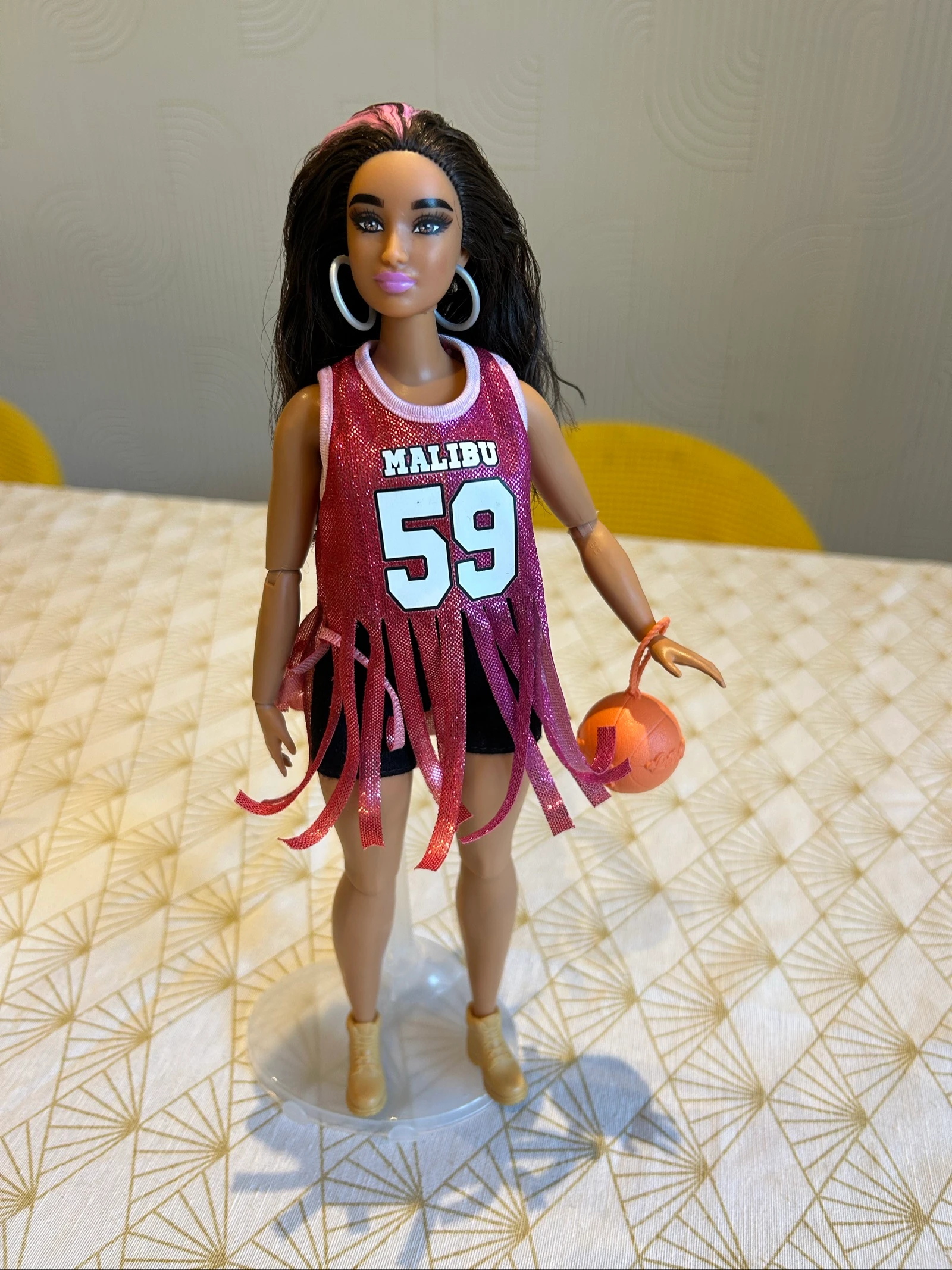 Poupée Barbie extra